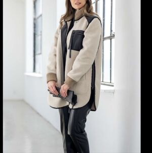 Adroit Atelier Audrey Coat